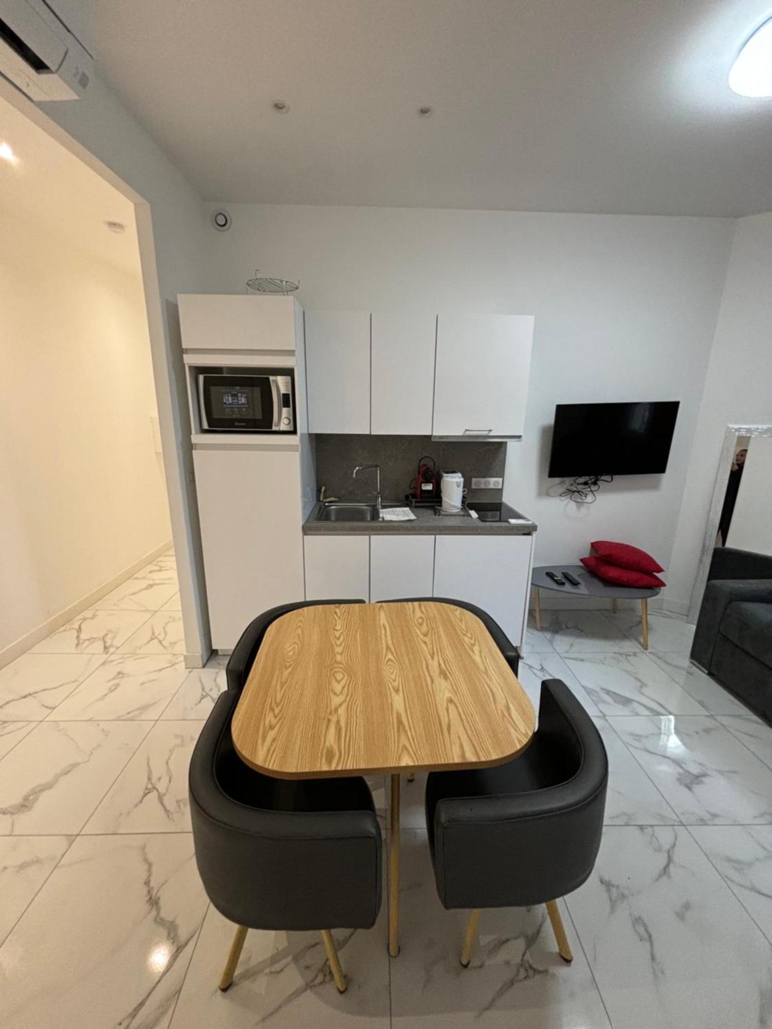 Appartement 4 Couchages Idealement Place Promenade Des Anglais / Cours Saleya Nice Exteriér fotografie